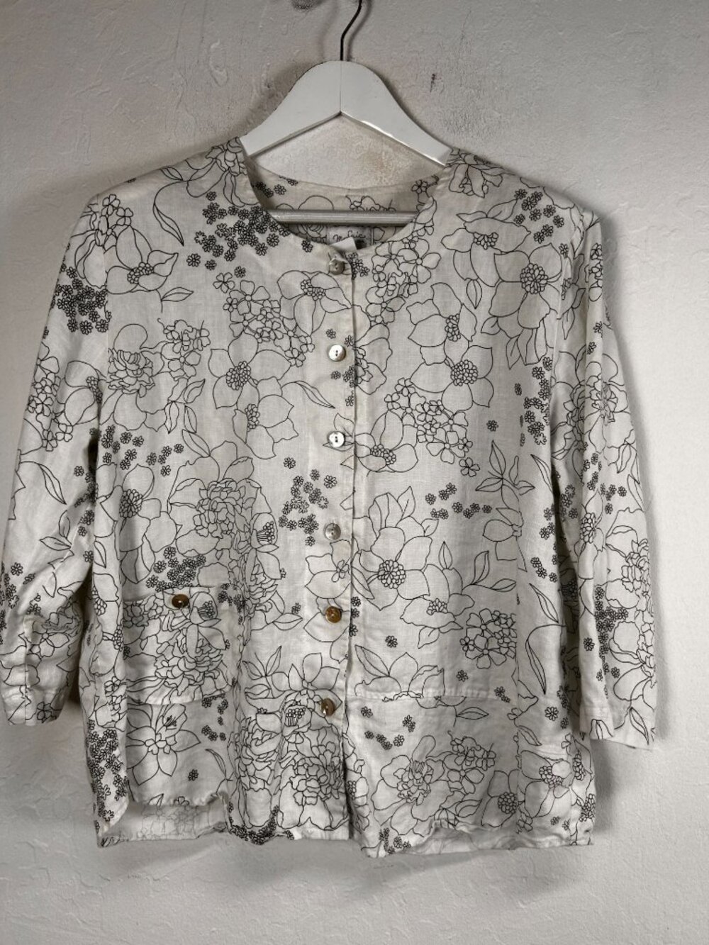Mosaic Womens Floral Print Linen Button-Front Top with Pockets White/Black Large